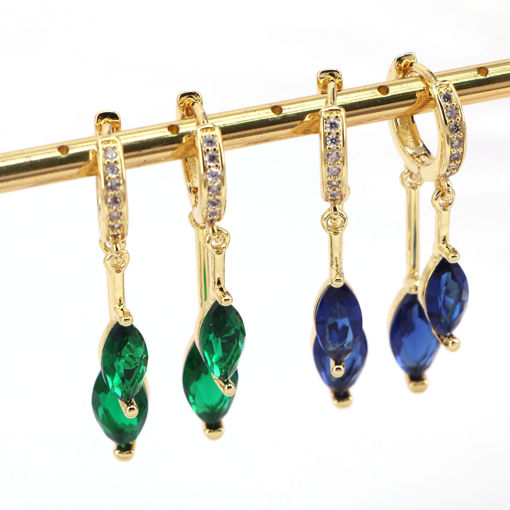 Fashion Inlay Multicolor Zircon Gold-plated Geometric Copper Earrings display picture 3