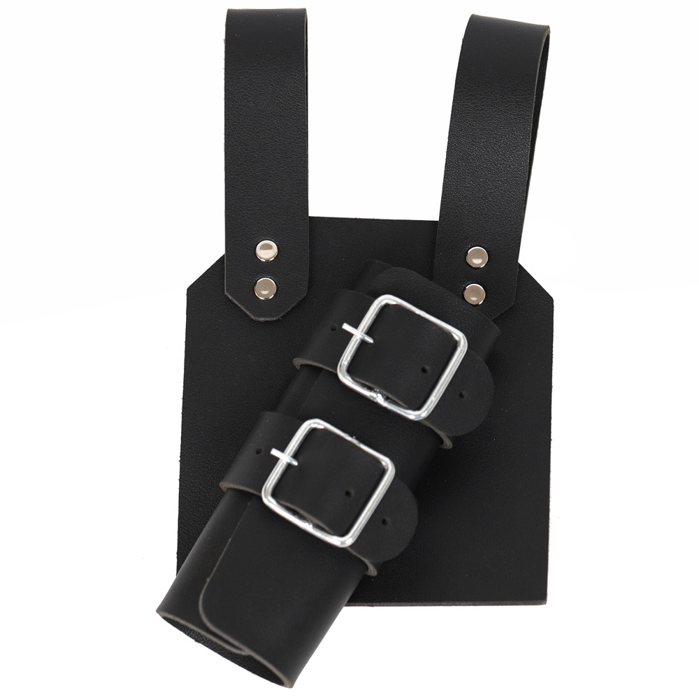 검은 왼손 묶인 칼