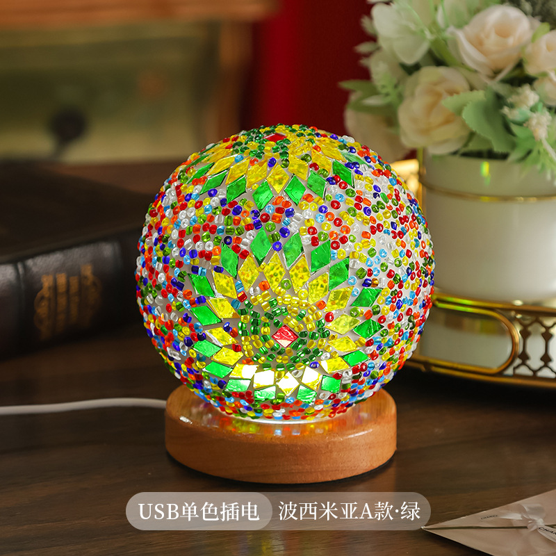 Mosaico transfronterizo luz de noche barroco romance y libertad Bohemia luz de noche creativa lámpara de mesa decorativa de vidrio