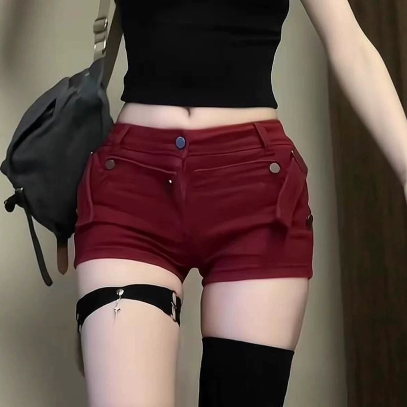 American Vibe Hot Girl A-Line Low-Waist Red Denim Shorts for Women, New Summer Style, Sexy Slim Fit, Hip-Hugging Hot Pants