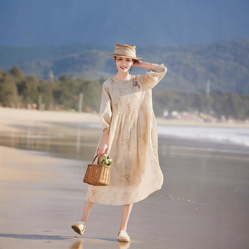 2025 Summer Loose Waist V-Neck Slim Look Ramie Printed Seven-Sleeve dress V-Neck Crewneck Loose Long Dress