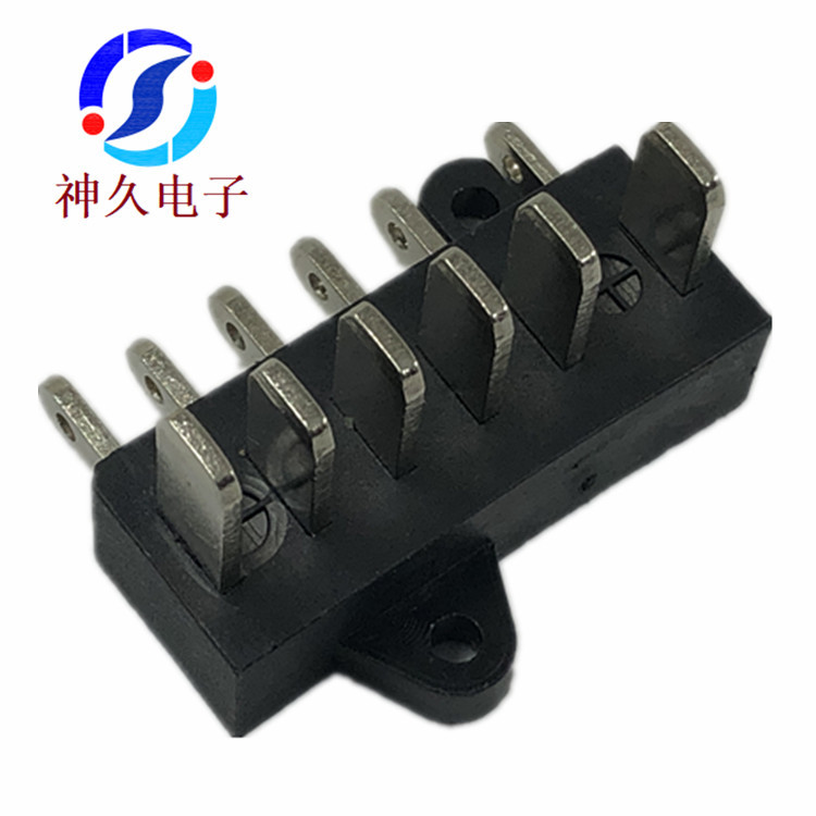 30A卧式大电流二三轮锂电动车电池连接器6PIN新能源放电90度公座