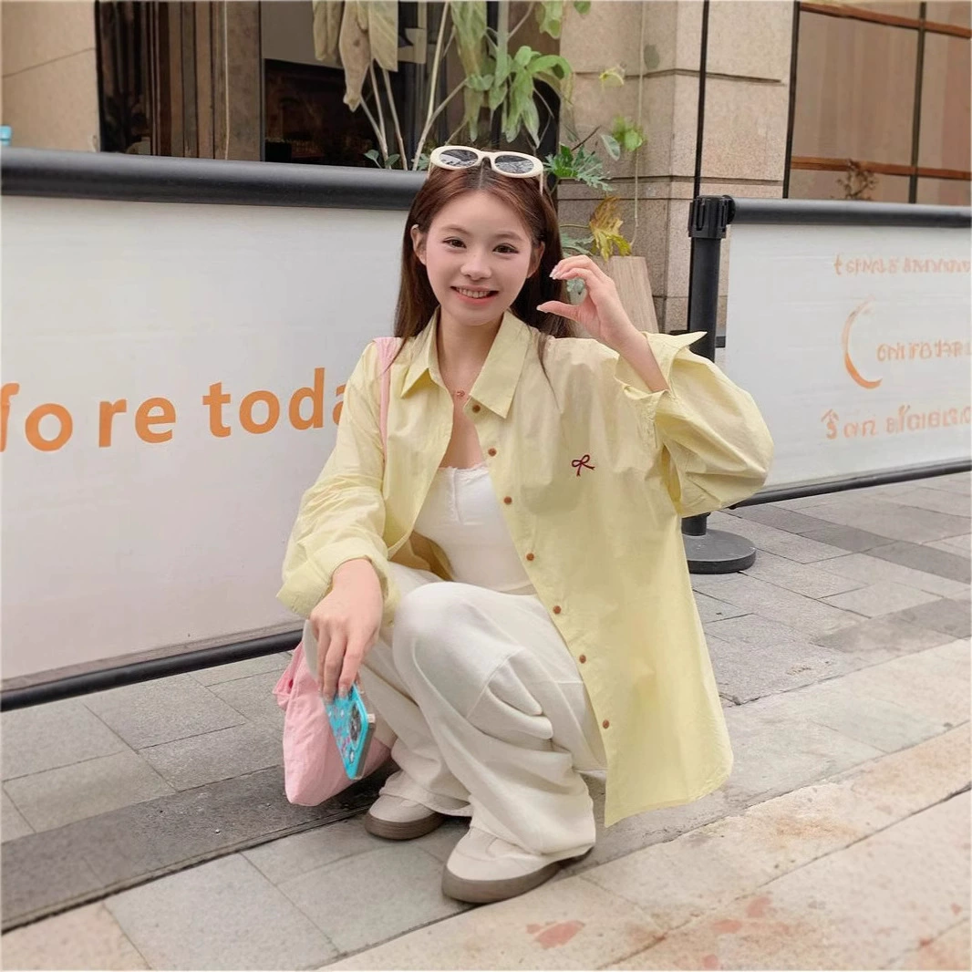 Дизайн Чувство Лук Вышивка с длинными рукавами рубашка 2025 весна лето новый свободный ленивый солнцезащитный топ рубашка