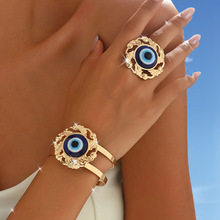 �W�����N ���Ԑ�ħ֮���U���OӋ��Ů�ճ��_�����C��ָ���b���