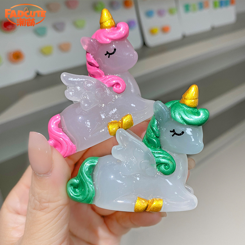 新款夜光独角兽创意居家办公桌面摆件树脂装饰品潮萌盲盒配件批发 4