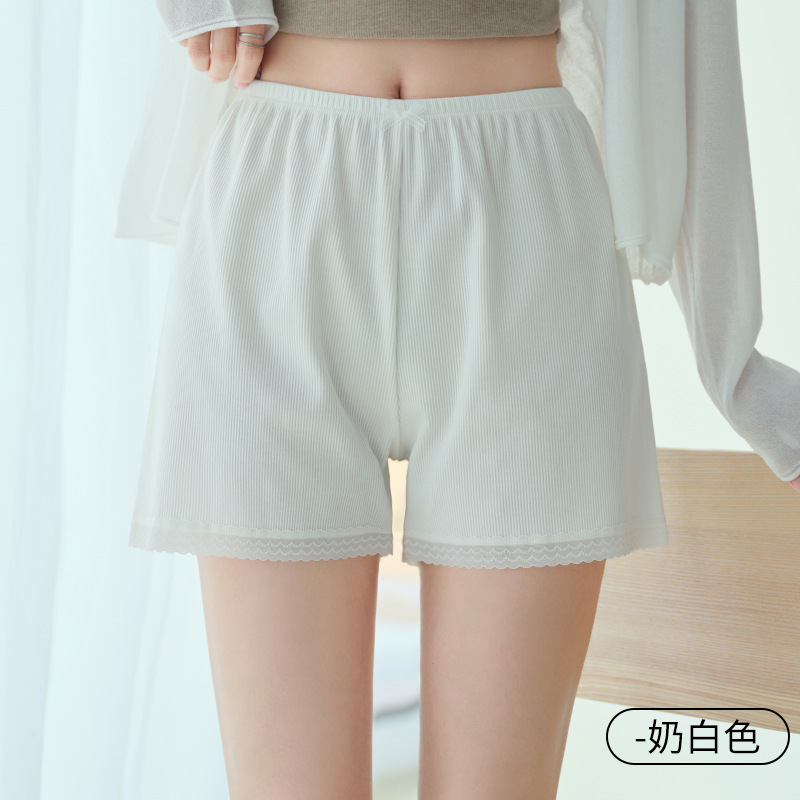 유백색