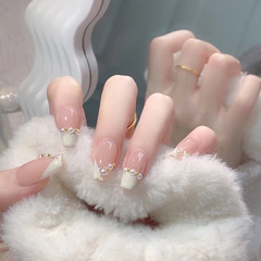 New style fresh and sweet French pearl manicure patches fake nails small fresh handmade wearable nails wholesale A28