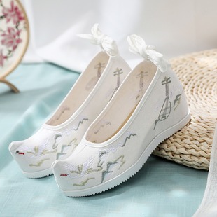 Seven cm Mu kite increased in height 7cm antique shoes Hanfu shoes over-the-head shoes bow shoes embroidered shoes cloth shoes