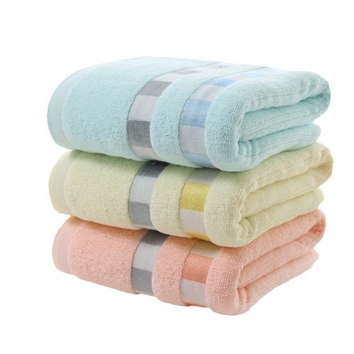 Plain square block jacquard pure cotton large bath towel for household adult bathing large towel soft absorbent wrap wholesale