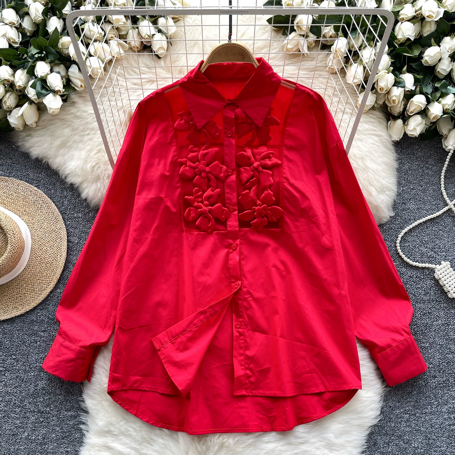 Европейский и американский стиль высокого уровня Polo воротник с длинным рукавом рубашка женская летняя сетка пряжа трехмерный дизайн цветочного сшивания темпераментный топ