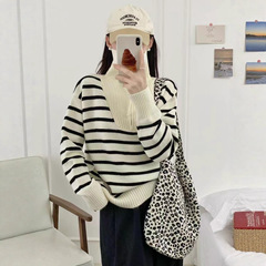 Polo领半拉链拼色条纹套头毛衫女秋冬新款学院风显瘦针织衫上衣外