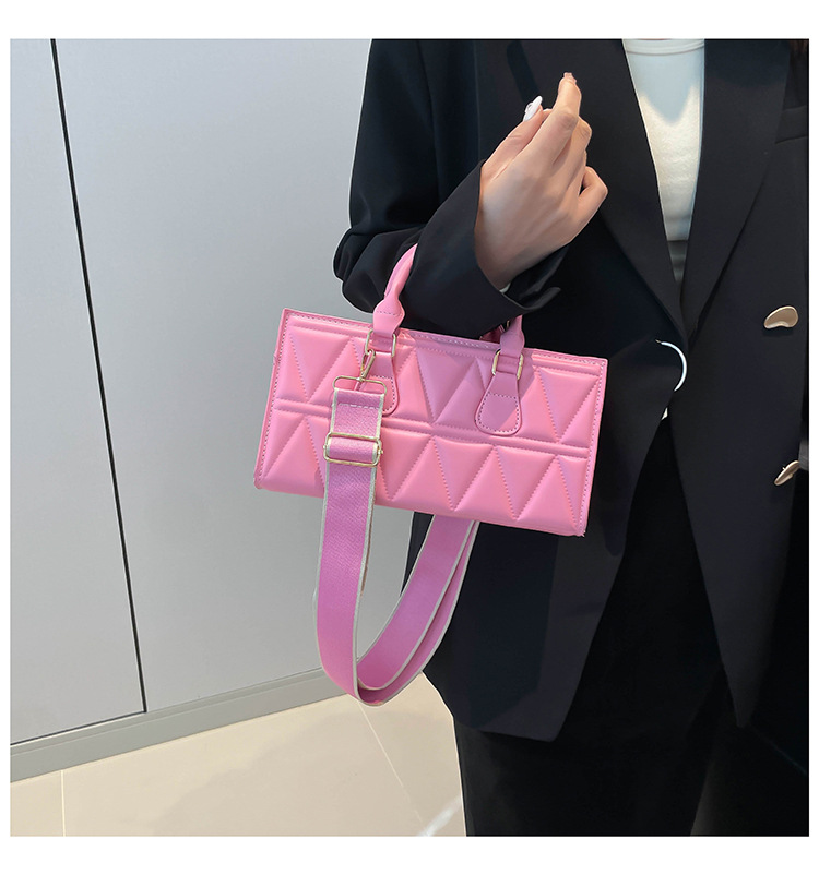 Women's Small PU Solid Color Elegant Streetwear Plaid Square Zipper Square Bag display picture 20