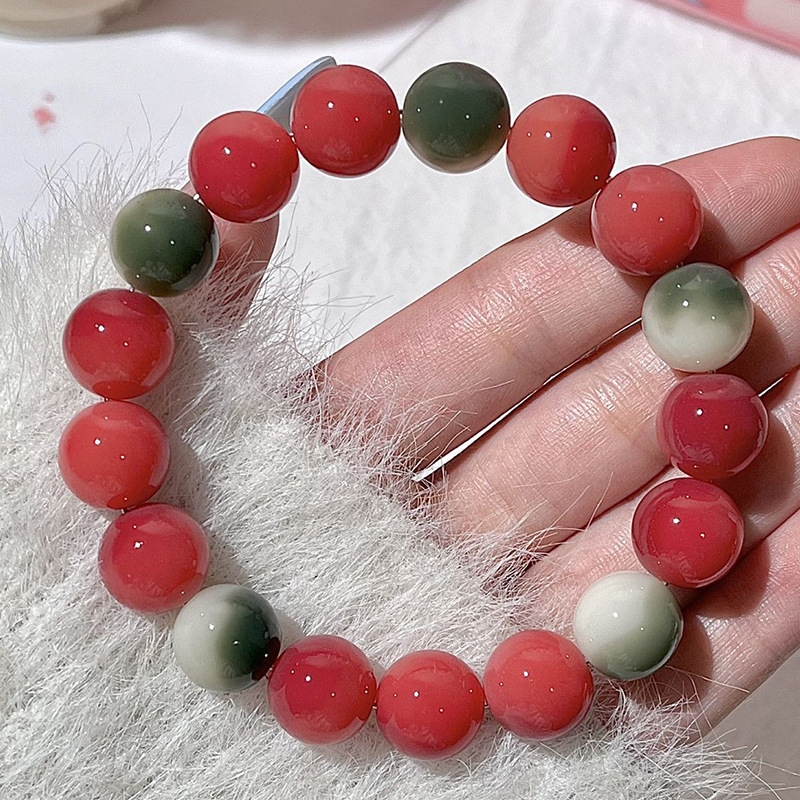 민트 레드 자두