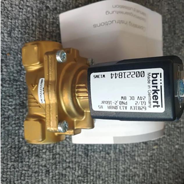 burkert宝德电磁阀6526C 6.0PN2-10bar110-120v00205937/00224726