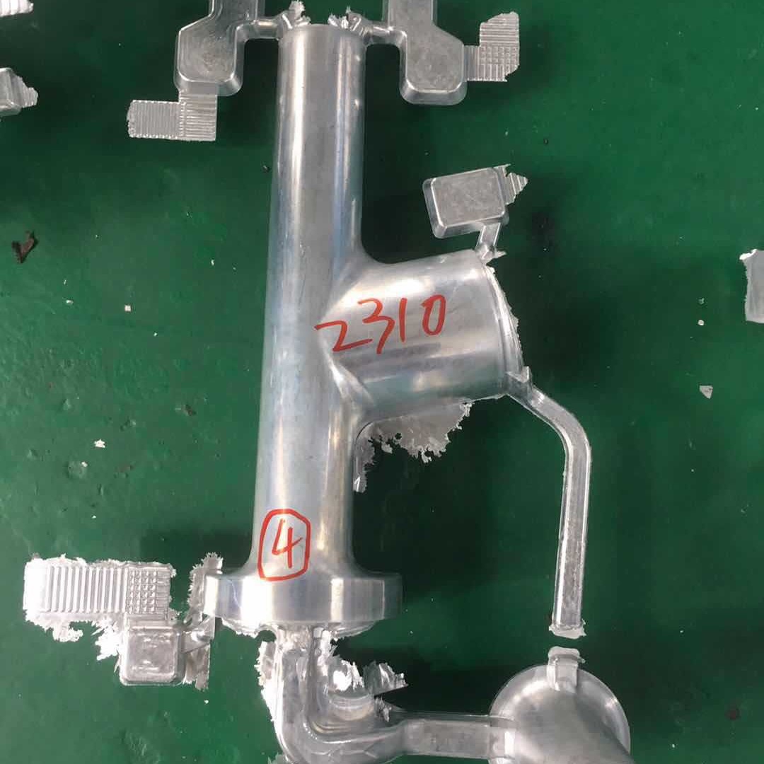 供应广东 浙江 压铸件分离机 锌合金水口震落机 五金件超声波机