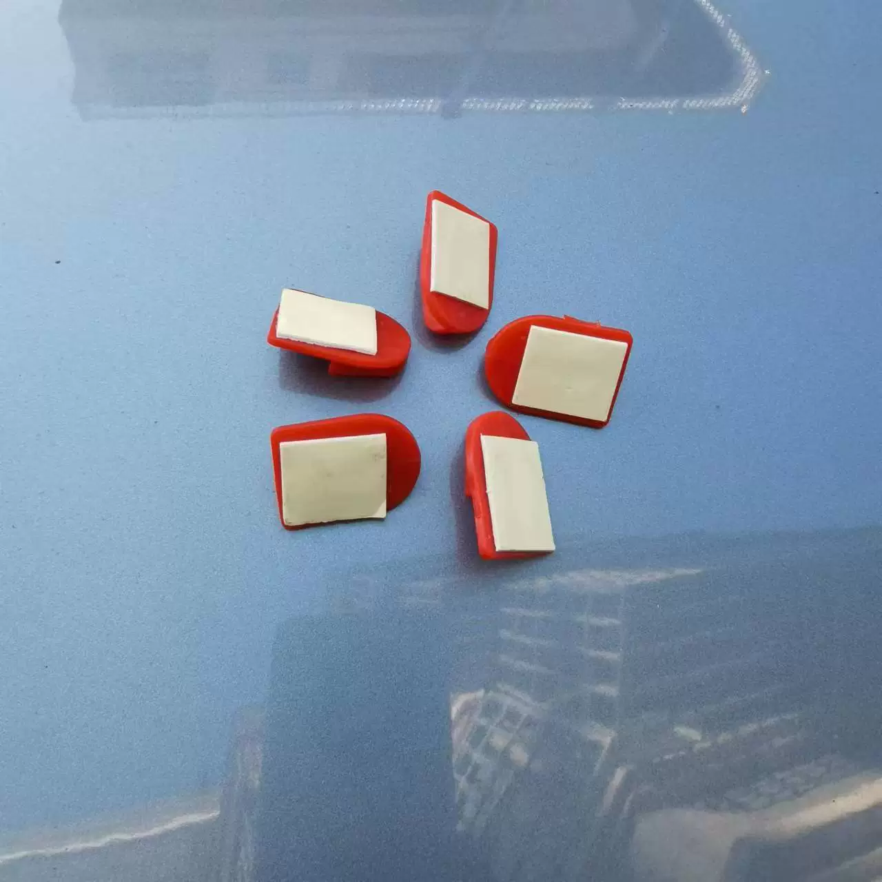 В наличии праздничный крючок без перфорации прочная несущая клейкая наклейка Красный FU символ Тыква кулон липкий крючок