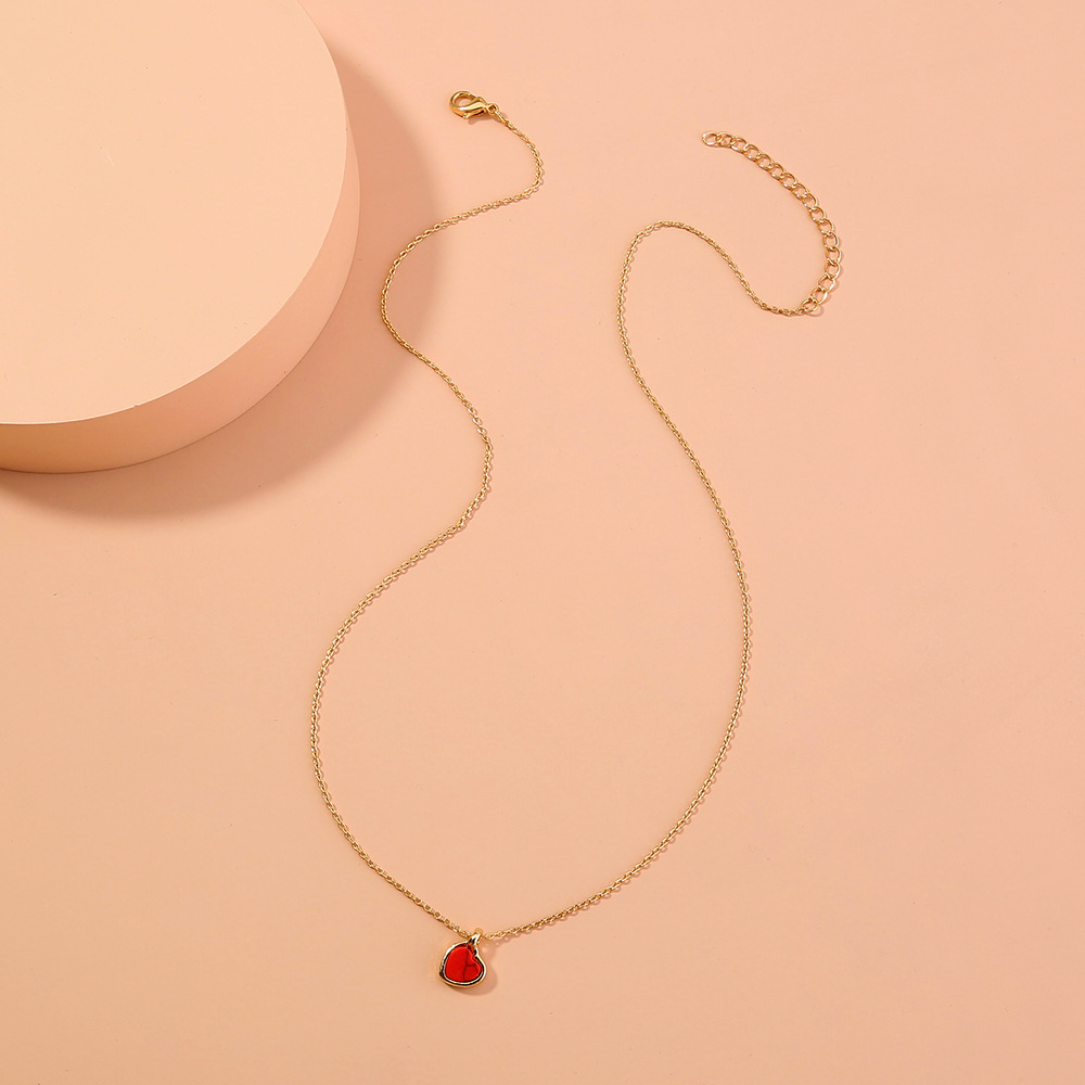 Korean Fashion Love Necklace Red Turquoise Necklace Clavicle Chain Wholesale display picture 3