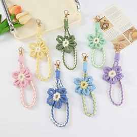 挂饰挂件;钥匙扣及钥匙扣配件;发夹