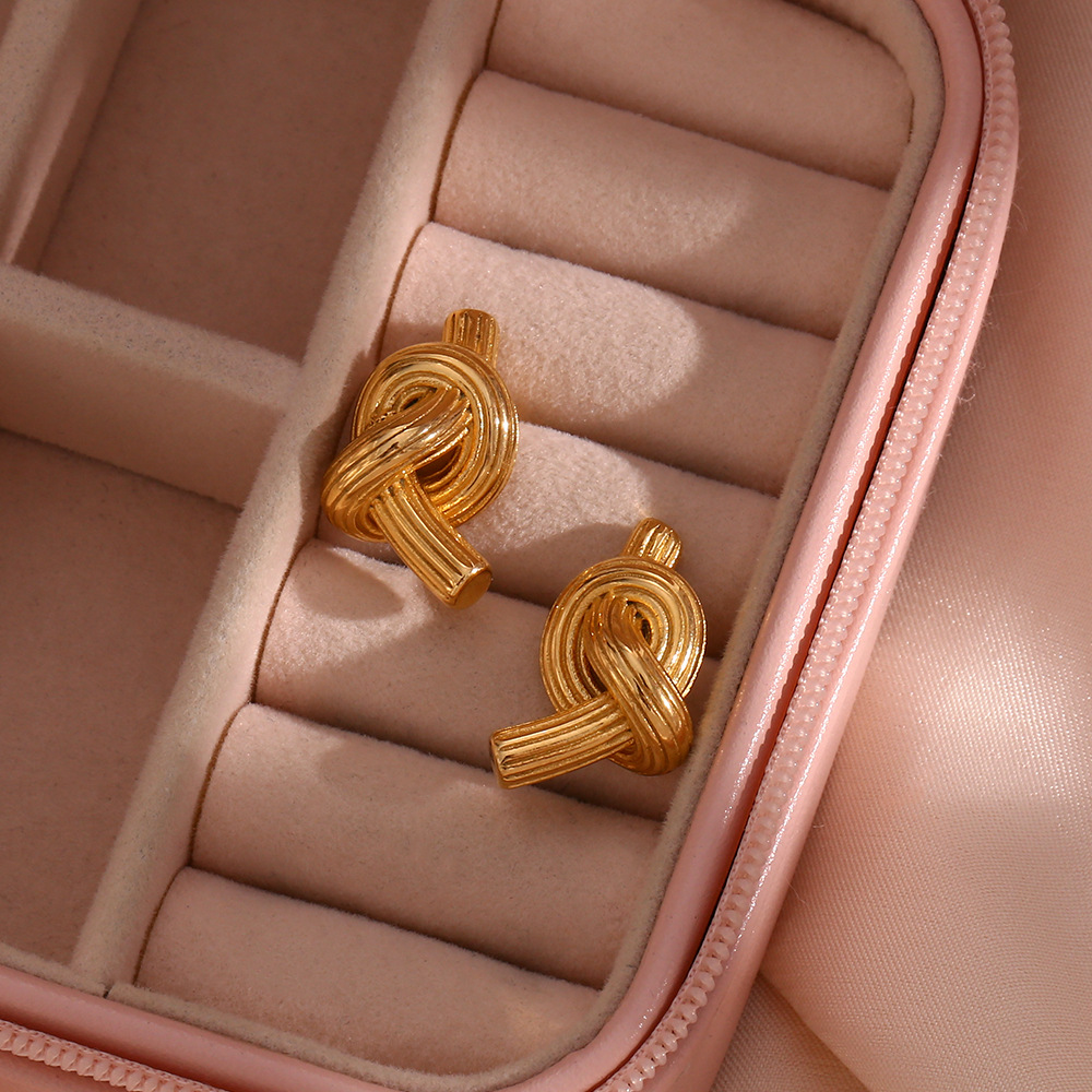 Simple Style Geometric Plating Stainless Steel Gold Plated Ear Studs display picture 5