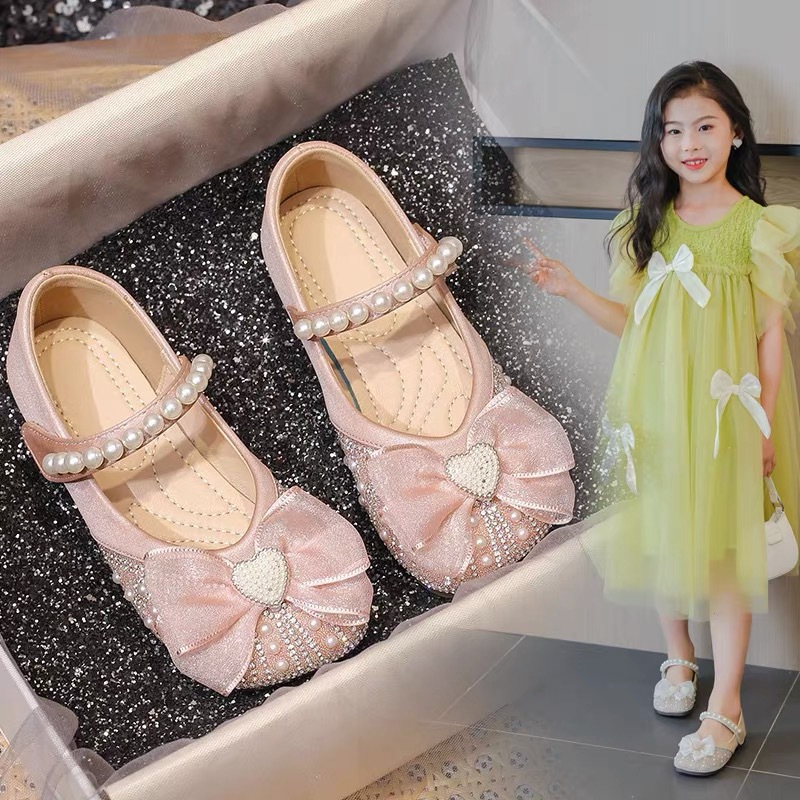 Girls Small Leather Shoes 2025 Summer Lightweight Girls Soft Sole Crystal Princess Shoes Girls Bow Comfortable Single Shoes