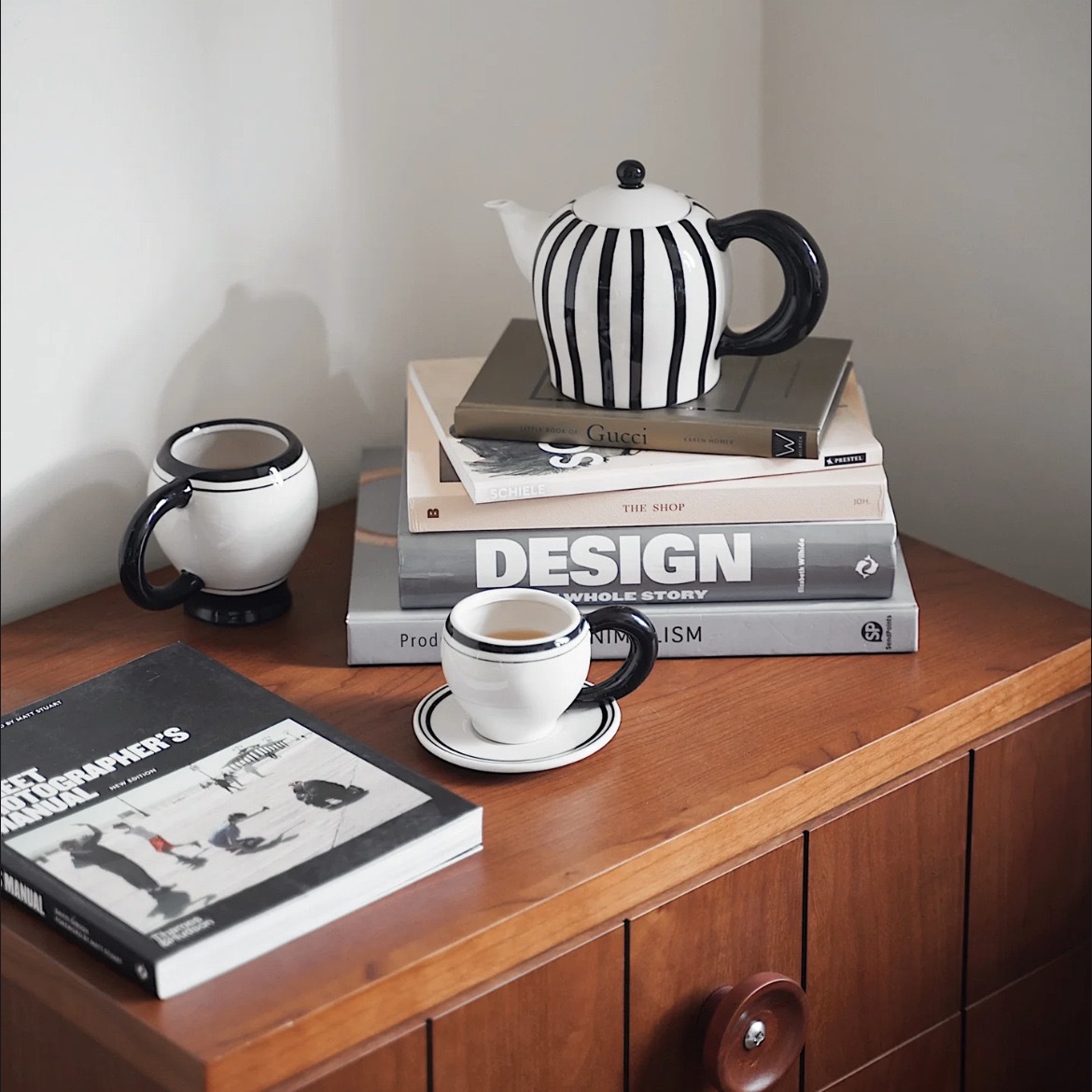 Juego de té de flores antiguas creativas, estilo retro, juego de hervidor de agua fría para el hogar, té de la tarde, juego de tazas y platillos de café para parejas