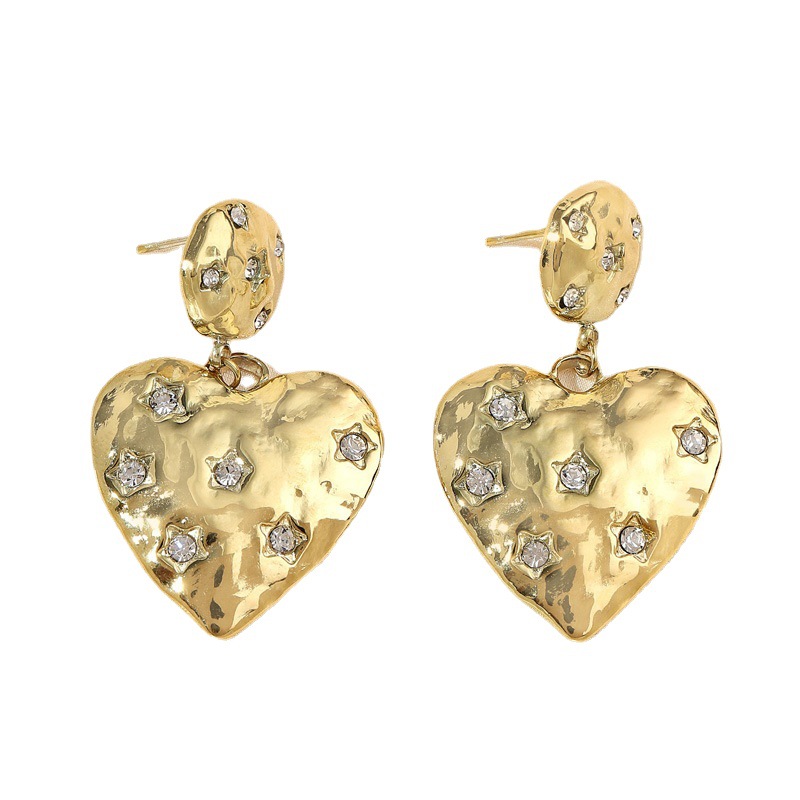 New stainless steel trendy jewelry, light luxury style, gold earrings, large heart set with star shaped diamond_voghion.com