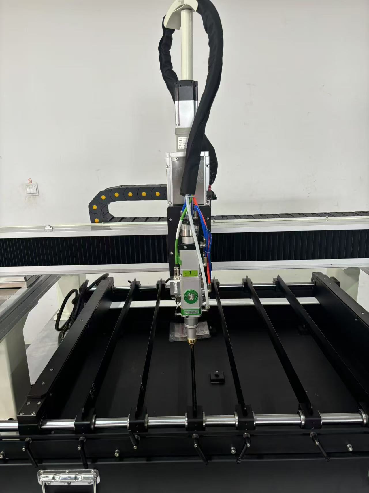 ce0fe0951c5e8228ca18db7d2201f1