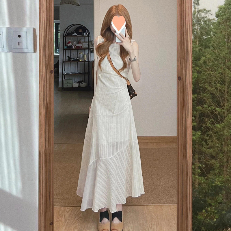 法式感白色背心吊带连衣裙子女夏季2025新款气质收腰显瘦长裙|undefined