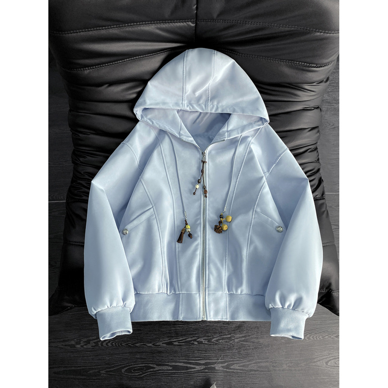 American-style casual zip-up hooded jacket for men, versatile for autumn, with pendant detailing and a tie-dye effect, featuring a matte finish leather jacket outer layer