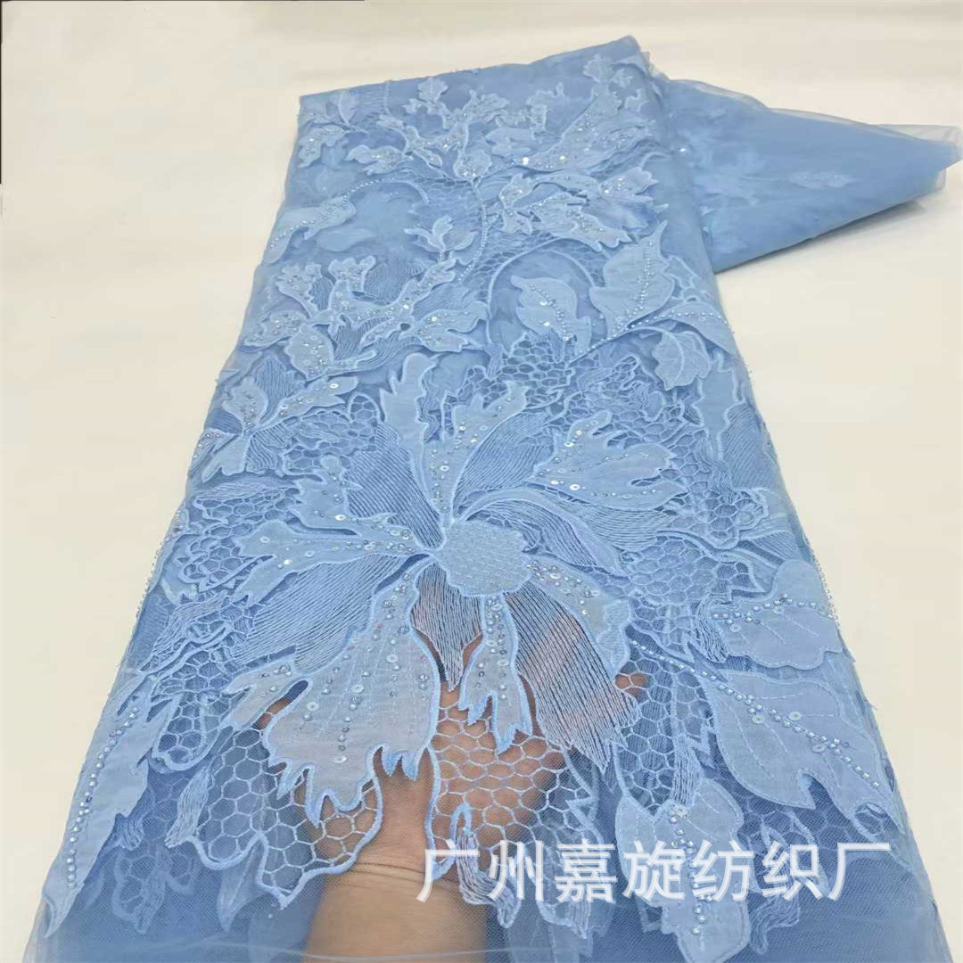 Nueva tela de malla floral grande de estilo europeo y americano con cuentas y lentejuelas para vestidos de novia, vestidos de gala y bordados de qipao.