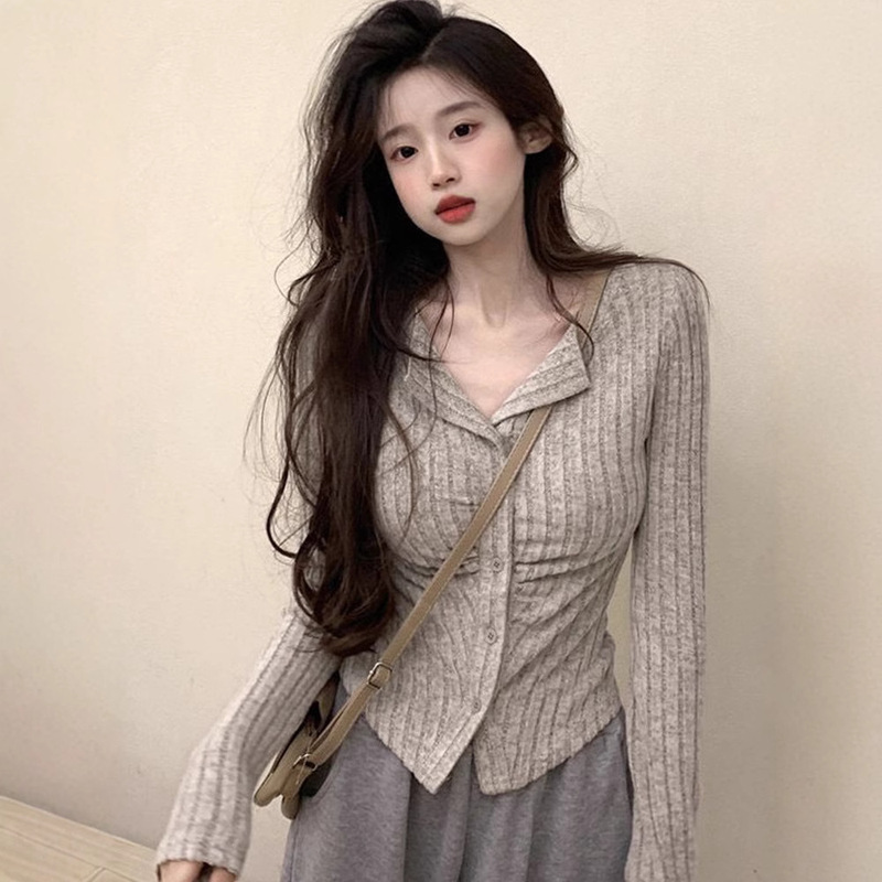 American Style Gentle Age-Reducing Style Knitted Sweater Women's Autumn Long-Sleeved Lel Design Sense Slim-Fit Slimming Elegant Cardigan Top American Style Gentle Age-Reducing Style Knitted Sweater Women's Autumn Long-Sleeved Lel Design Sense Slim-Fit Slimming Elegant Cardigan Top