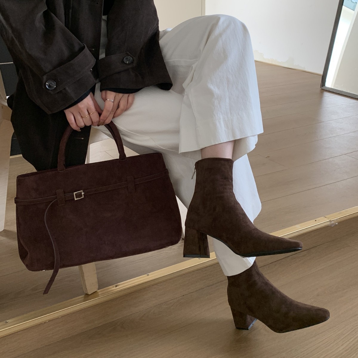 French Square-toe Suede Stiletto Heel Elastic Single-layer Korean-style Short Boots For The 2025 Autumn/winter Season_voghion.com