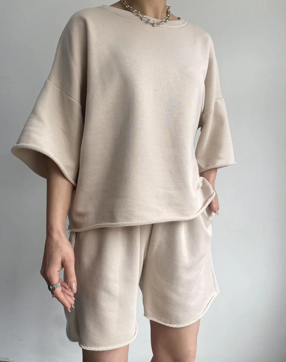 455g Weight 3/4 Length Sleeve Sleeve Length Cotton Blend, Polyester Fabric Type Shorts Co-ord Set Sets Type 2 Pieces Set Quantity Daily Occasion Round Neck Neckline Loose Fit Type Solid Color Pattern Summer, Spring Season Women's Gender Streetwear Style Daily Women's Streetwear Solid Color Cotton Blend Polyester Shorts Co-ord Set Shorts Sets 1