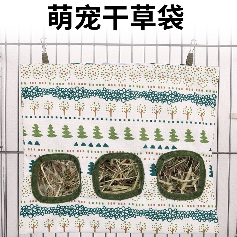 Cute Pet Hanging Hay Bag, Large Capacity Feeding Hanging Bag for Rabbits and Guinea Pigs, Anti-Gnawing and Leak-Proof Self-Service Grass Bag Cute Pet Hanging Hay Bag, Large Capacity Feeding Hanging Bag for Rabbits and Guinea Pigs, Anti-Gnawing and Leak-Proof Self-Service Grass Bag