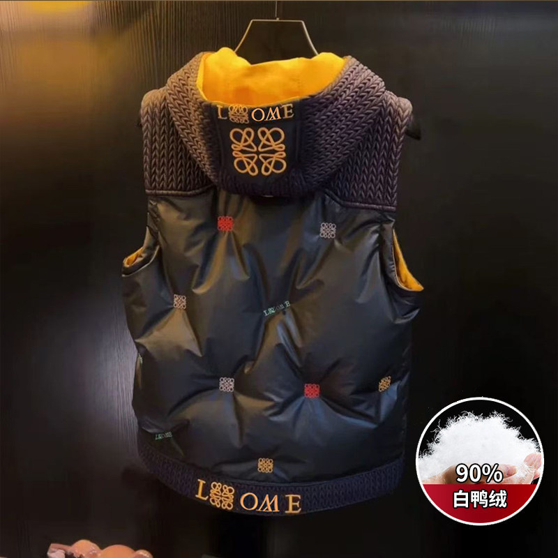 European High-End Men's down Vest 2025 New Winter Trendy Brand Light Luxury White Duck down Hooded Cold-Proof Jacket