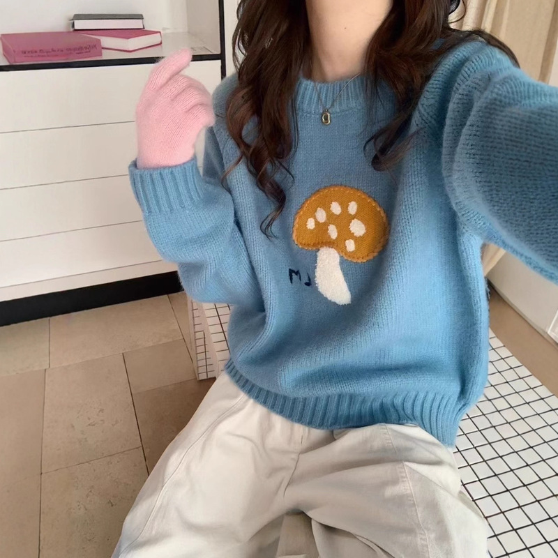 Korean-Style Embroidered Cartoon Mushroom Round Neck Pullover Sweater for Women in Autumn and Winter, Loose and Age-Reducing, Soft and Versatile Knitted Top