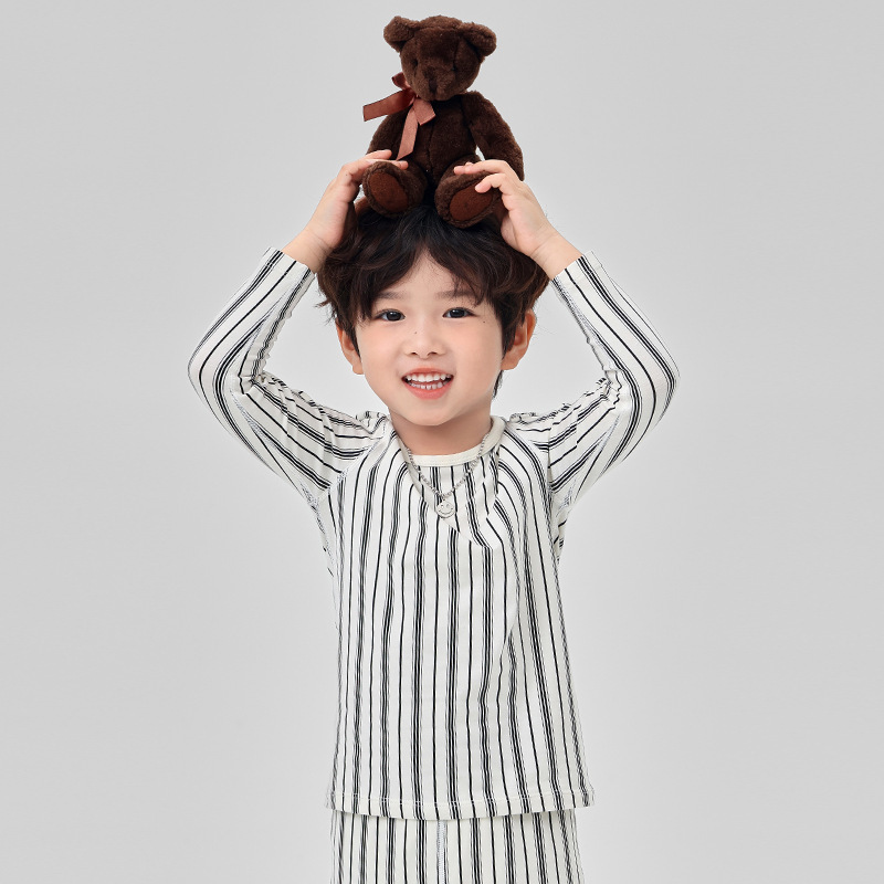 J223 흑백 라인