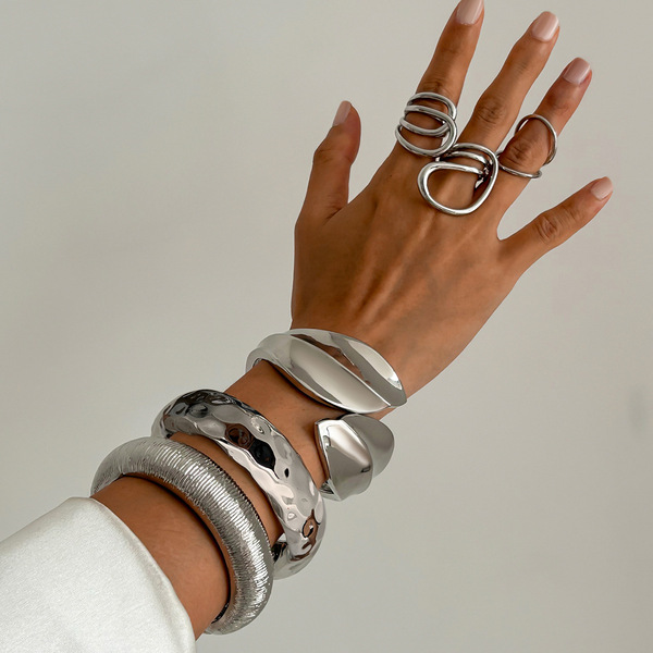 European and American Bracelet cross -border exaggerated leaves…