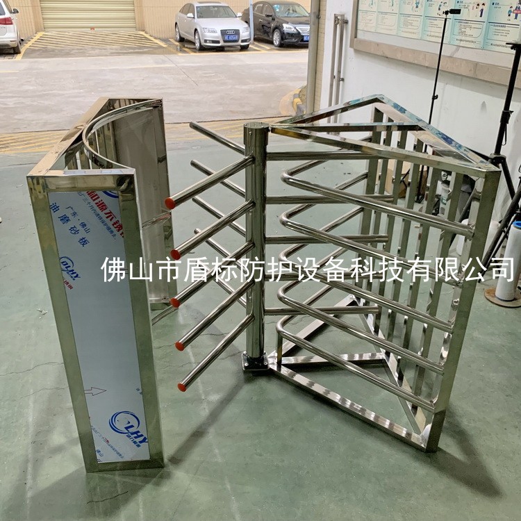 广州深圳高铁车站半高栅栏门 三翼旋转门 单向手动转闸机现货供应