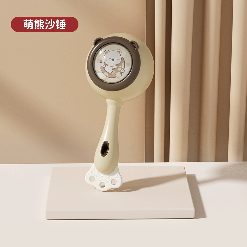 新入生の手で鈴を鳴らす赤ちゃんのおもちゃ0歳から1歳の赤ちゃんは3 ~ 6ヶ月で朝のハンマーをかじることができます。|undefined