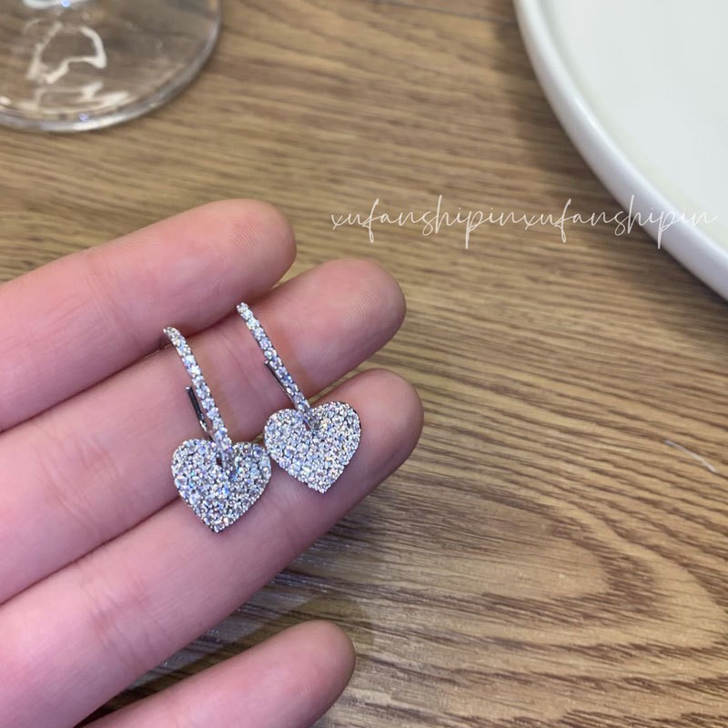 Street Occasion Alloy Material Heart Shape Pattern Simple Style Heart Shape Alloy Plating Women's Ear Studs