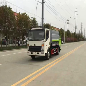 Sinotruk Howo 7 tonluq suvarma maşını, Weichai 130 at gücü, kondisionerli.