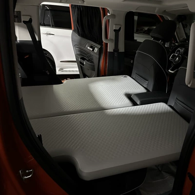 Vehicle-mounted inflatable bed: Brushed Paddle Board Car