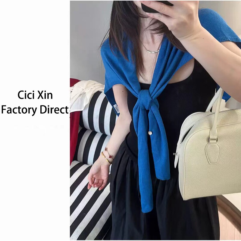 Large T-Shaped Drop-Shoulder Style Cooling Shawl for Outdoor Commuting and Air-Conditioned Rooms, Neck Protection, Sun Protection Knit Vest Large T-Shaped Drop-Shoulder Style Cooling Shawl for Outdoor Commuting and Air-Conditioned Rooms, Neck Protection, Sun Protection Knit Vest