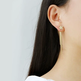 项链;耳钉;耳扣