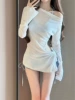 2567 white
