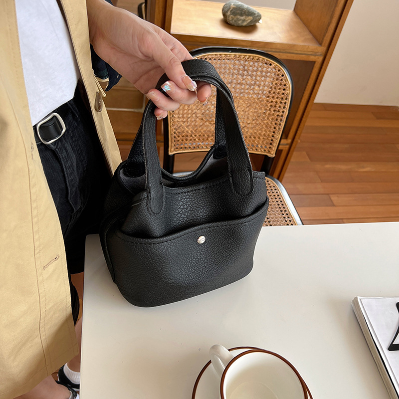 Geantă de mână coreeană Instagram New Basket Bag simplă și la modă din piele moale texturată crossbody găleată bag pentru femei_voghion.com