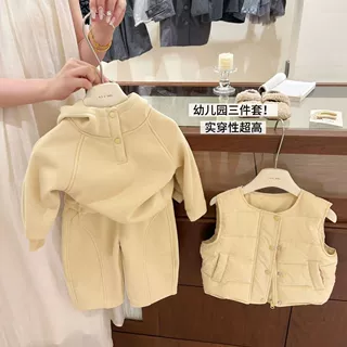 女童秋冬套装2025新款宝宝洋气夹棉马甲儿童一体绒卫衣卫裤三件套