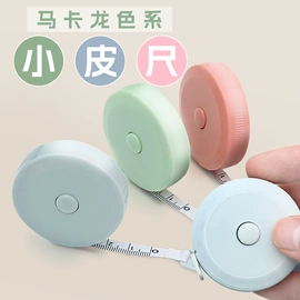 收纳盒;衣钩/挂钩;衣架