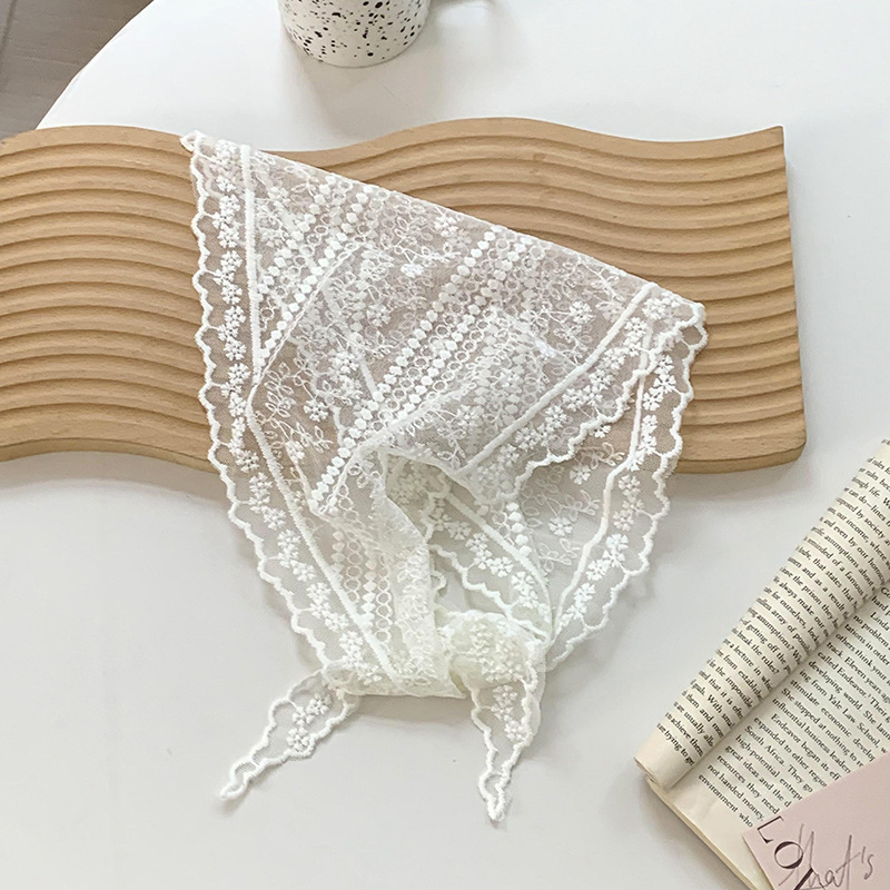 Pañuelo de encaje para mujeres 2025 nuevo estilo francés de alta calidad sensación dulce de vacaciones pañuelo de seda pañuelo de seda